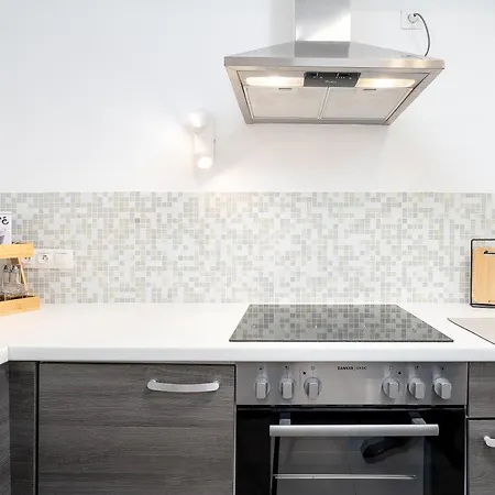 House With Private Parking & Sauna Near Centre And Transport Tatil Evi *